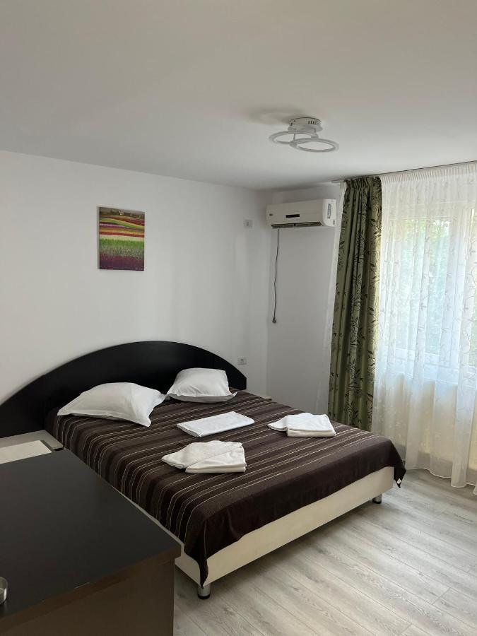 Vila Iris Mamaia Nord 那沃达利 外观 照片