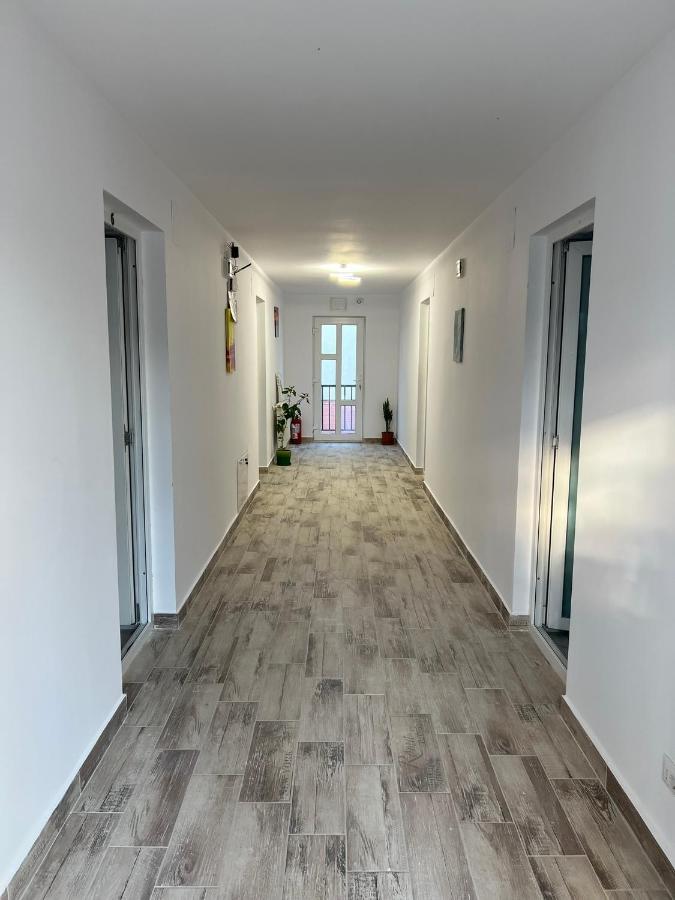 Vila Iris Mamaia Nord 那沃达利 外观 照片